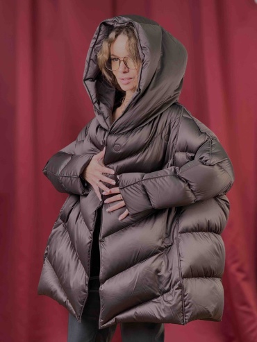 Пуховик коричневый