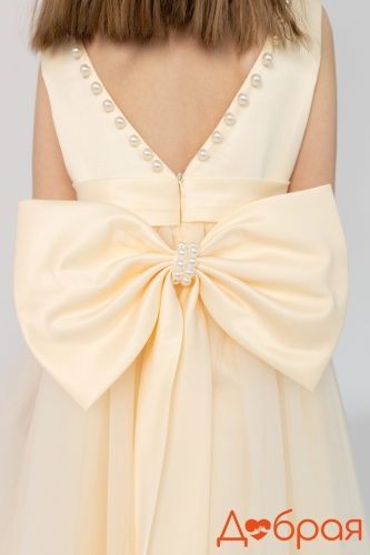 Нарядное платье Добрая однотонный бежевый