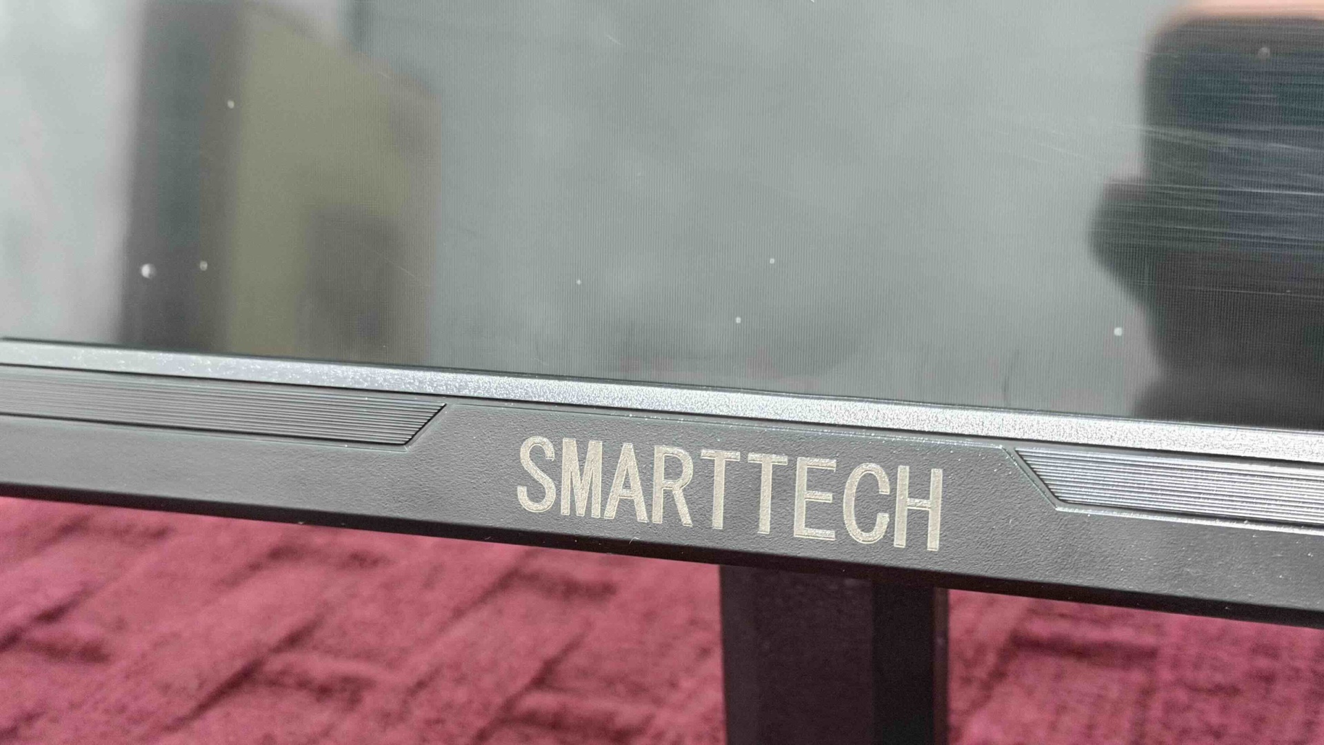 Монитор 19" Smart Tech М-19 черный