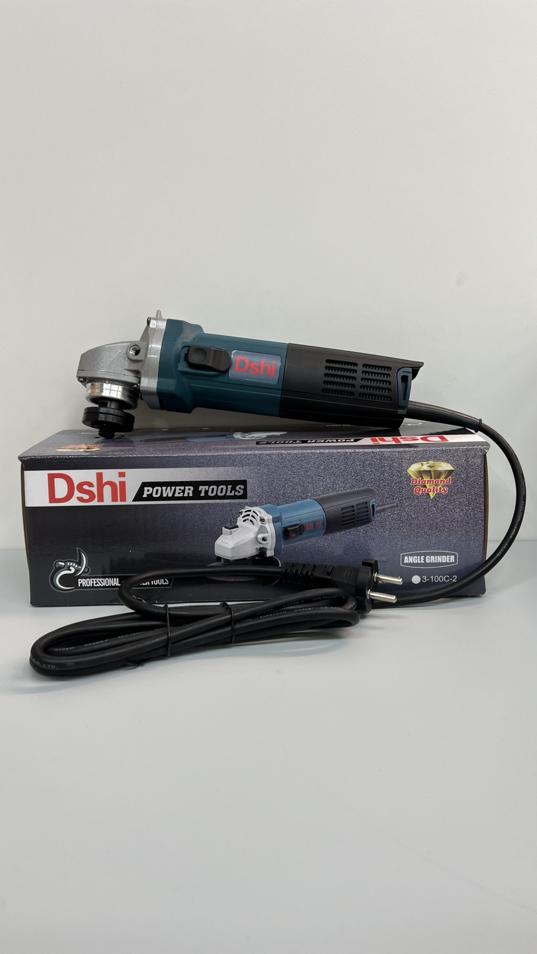 Шлифмашина угловая Dshi 3-100C1