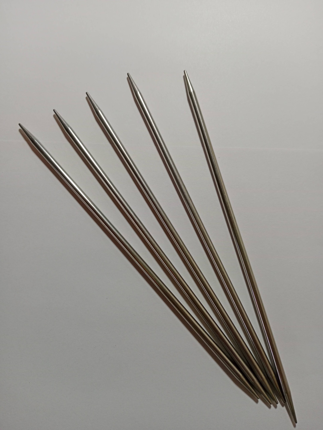 Спицы чулочные прямые √4.5