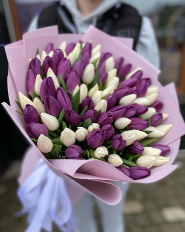Bestflowers букет с открыткой тюльпан 101 шт 50 см