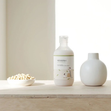 Round Lab тонер Тонер с соей для питания и упругости кожи Round Lab Soybean, 300 мл 300 мл