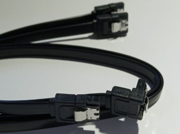 Кабель SATA - SATA 0.5 м 14G00010107UAK