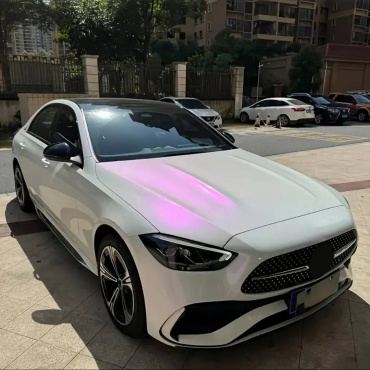 Бронепленка для авто с розовым оттенком
