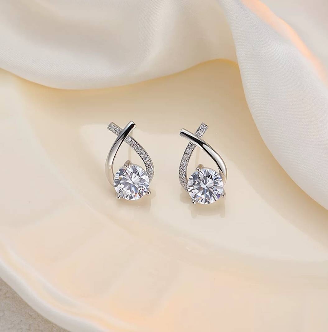Серьги LAREY Lueur Silver бижутерный сплав, стразы