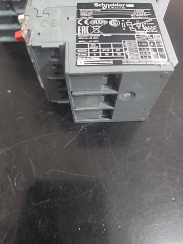 Реле перегрузки тепловое 30356798_575207364 AC 690 В 2.5 А, кол-во фаз : 3