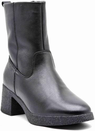 Сапоги QuQi Shoes черный