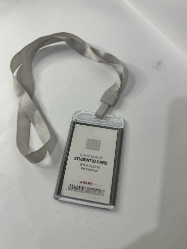 Бейдж 001002