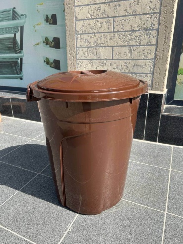 Doston plast бак С крышкой 40 л