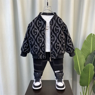 Бомбер TR trendy черный
