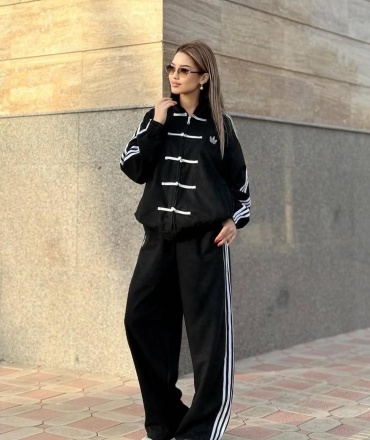 Повседневный костюм черный