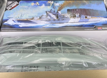 Британский линкор HMS Warspite