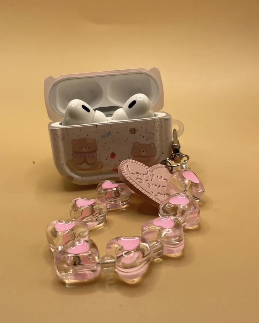 Чехол для Apple AirPods Pro, AirPods Pro 2 белый, розовый