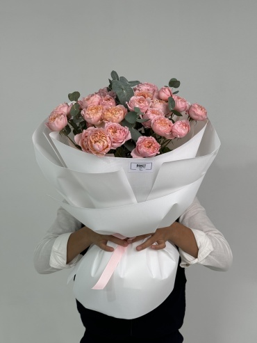 BUKET Flowers моно-букет в оформлении роза 20 шт 40 см