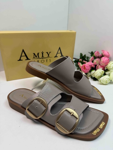 Шлепанцы Amiya серый