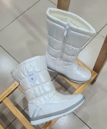 Дутики белый