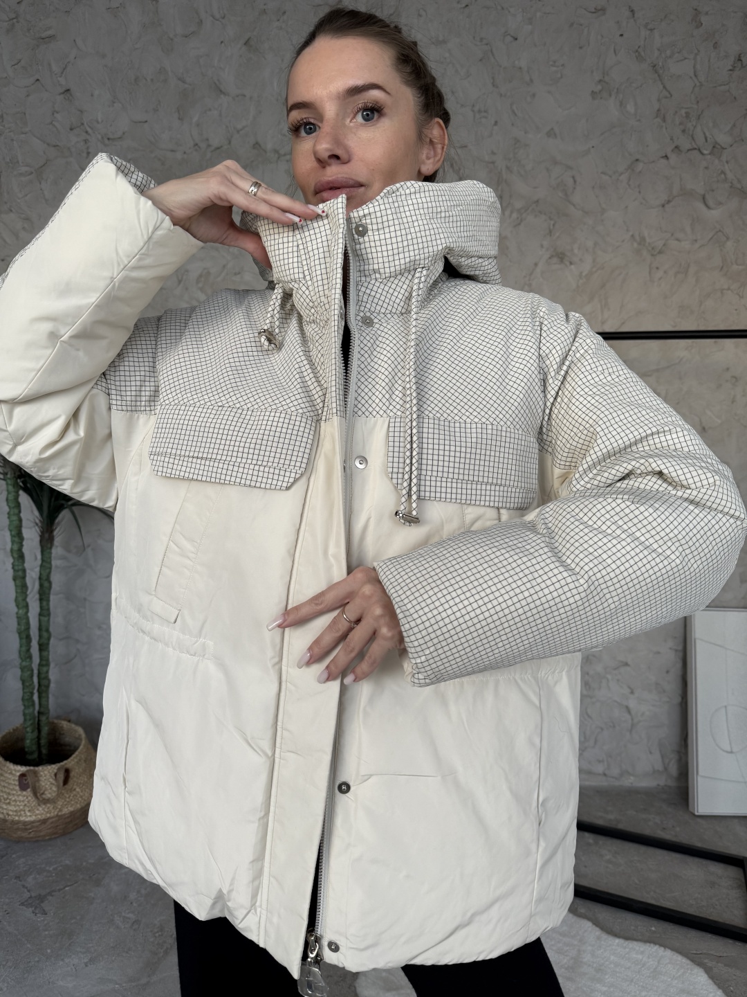 Пуховик белый