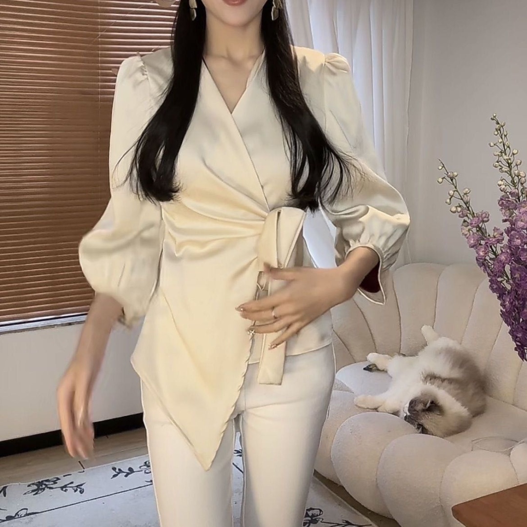 Блузка бежевый