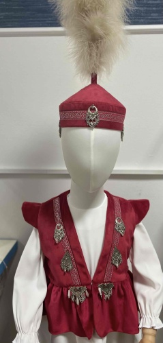 Национальный костюм голубой, красный