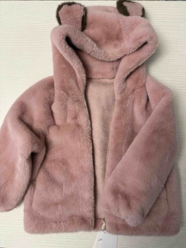 Пальто розовый