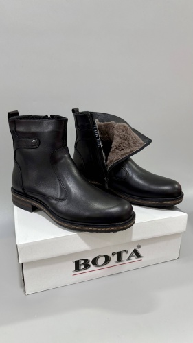 Сапоги BOTA черный