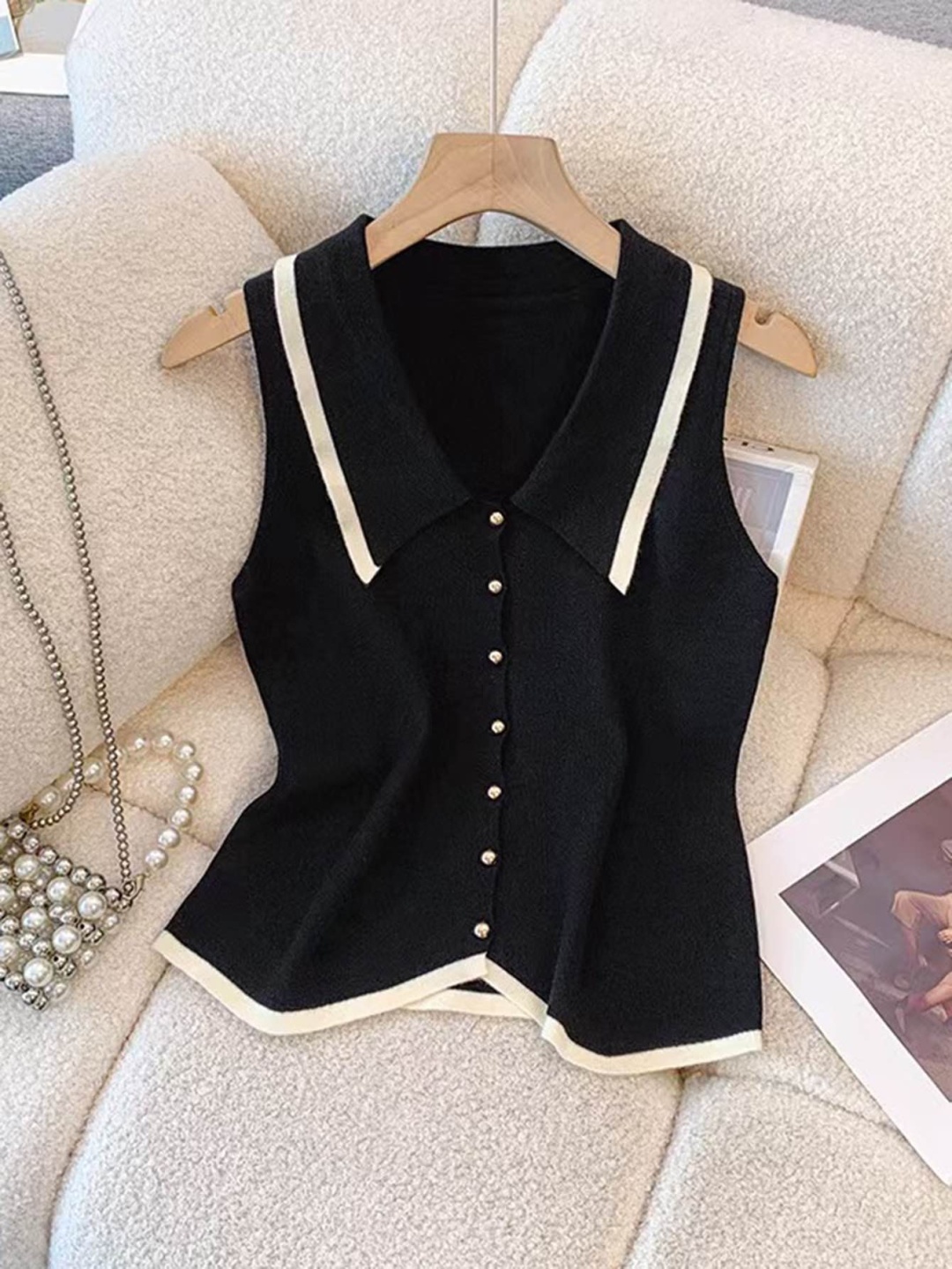 черный