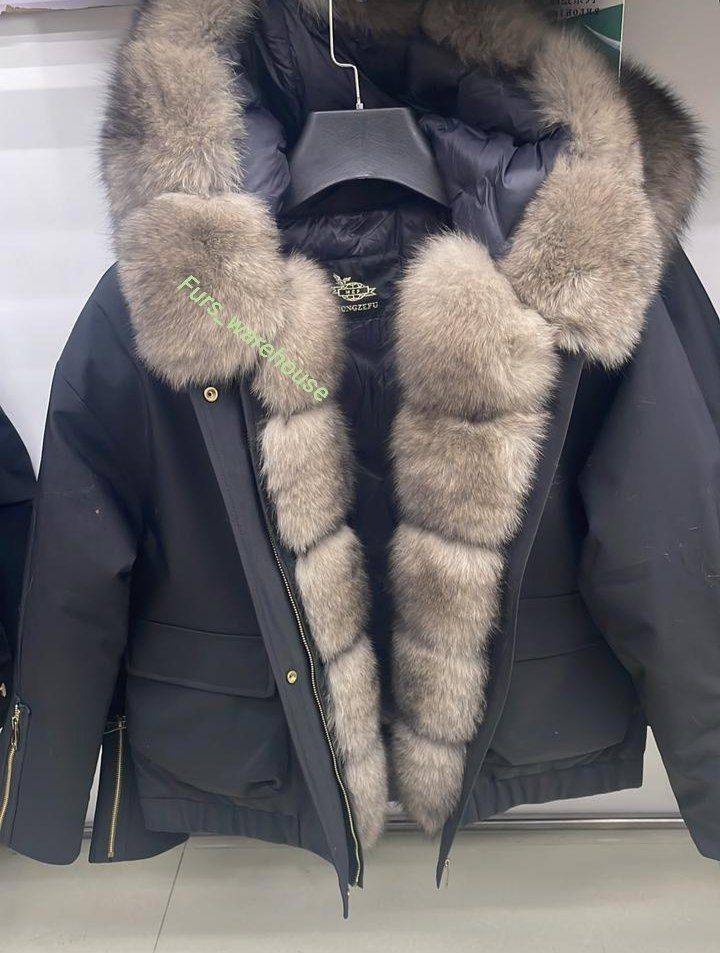 черный
