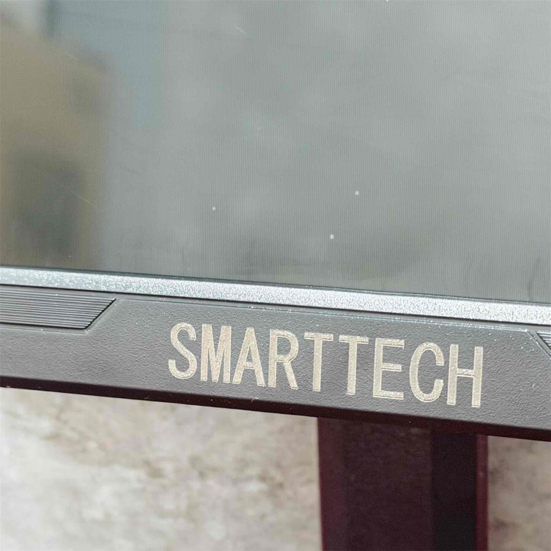 Монитор 19" Smart Tech М-19 черный