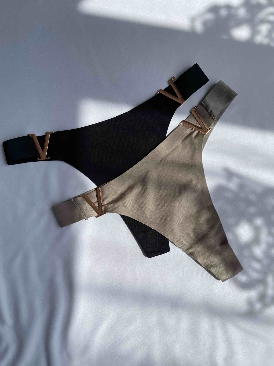 Стринги Frank Collection черный, хаки