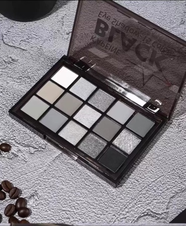 Kapeine тени прессованные Black Eyeshadow Palette 01