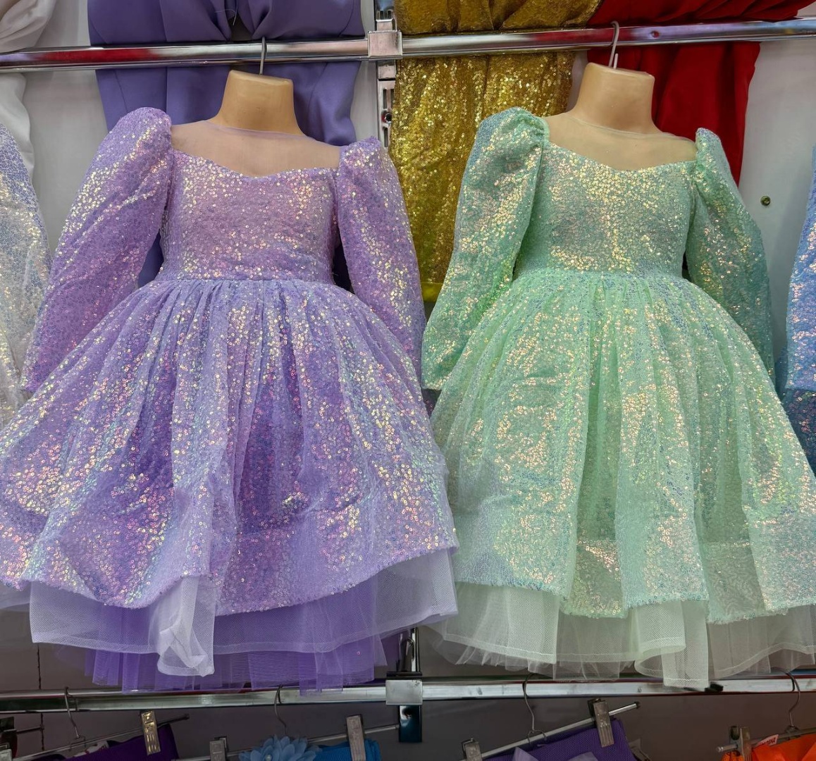 сиреневый