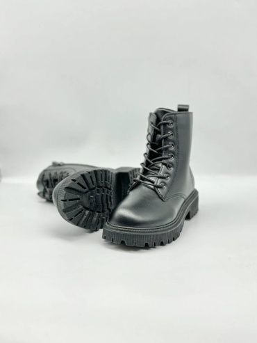 Ботинки EMMA Shoes черный