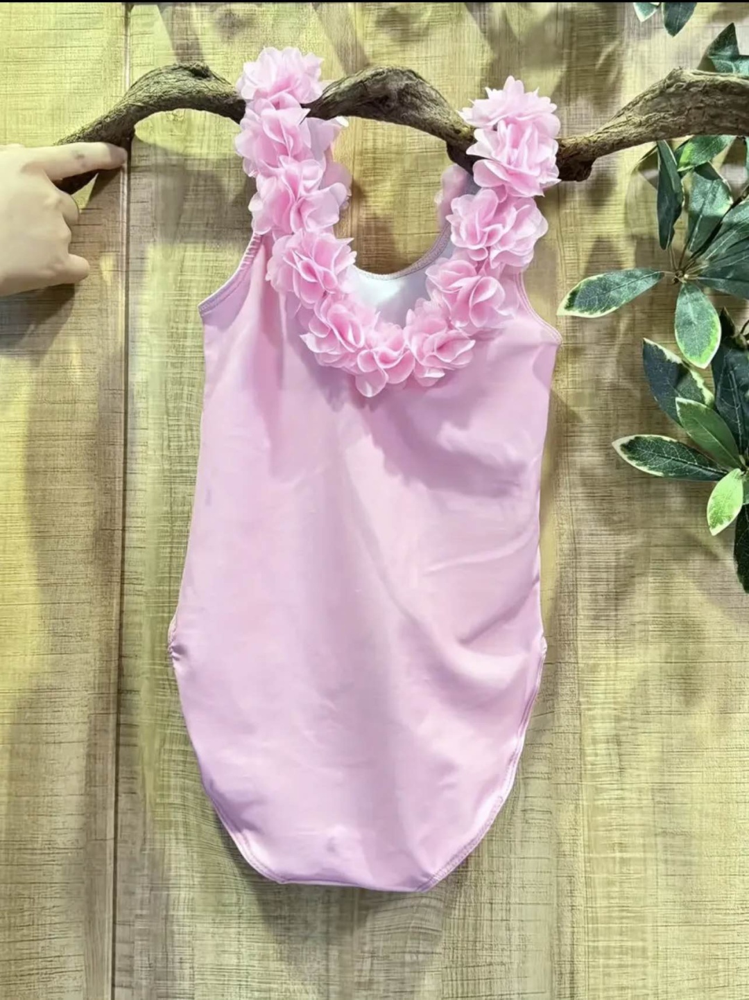 Слитный купальник розовый