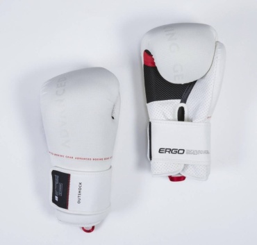 Боксерские перчатки Outshock 12 oz белый