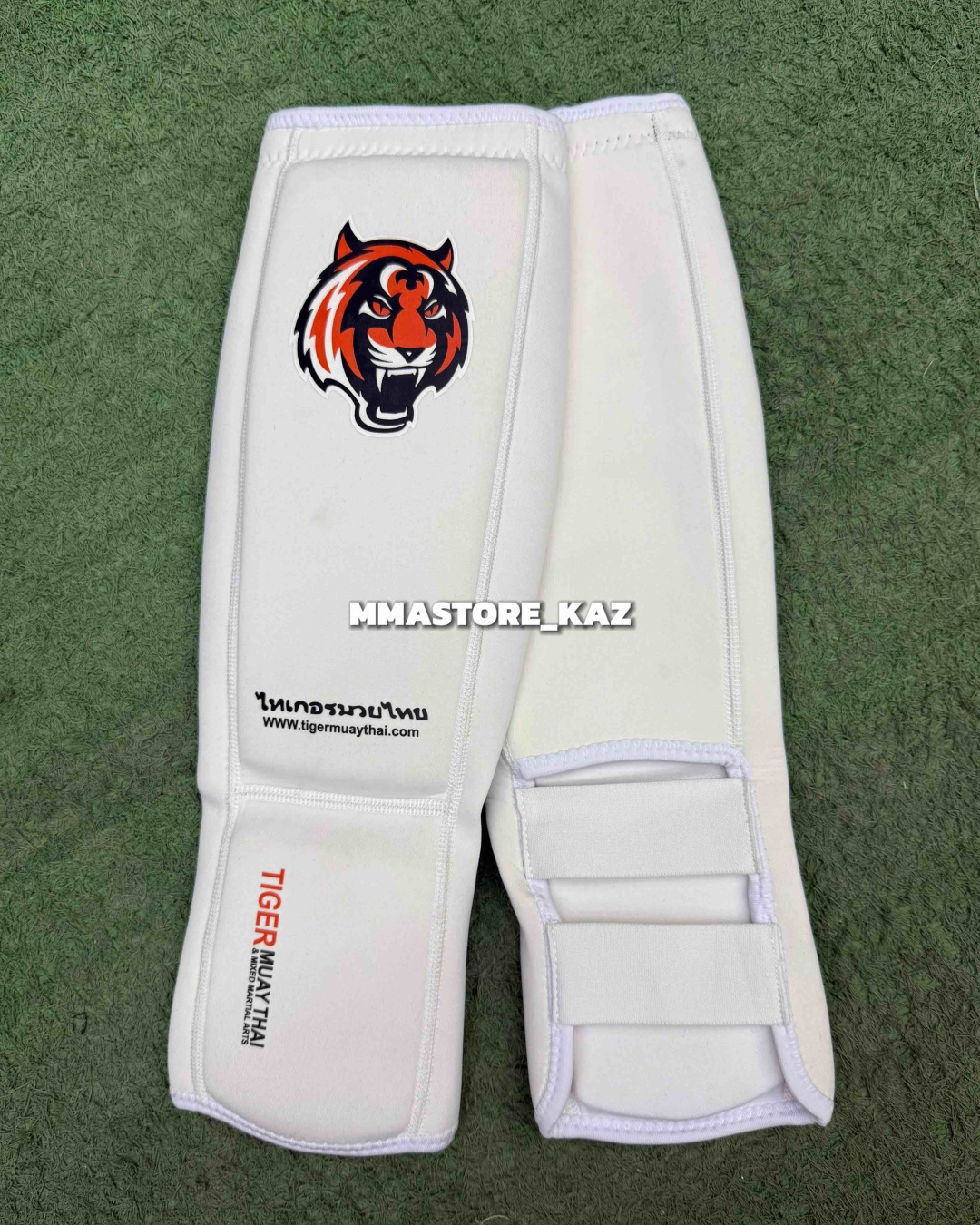 Набор спортивной защиты TIGER MUAY THAI белый L