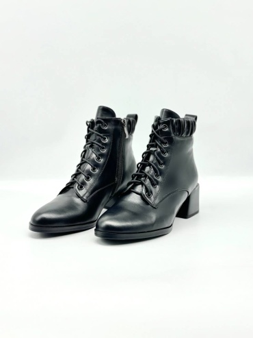 Ботильоны EMMA Shoes черный