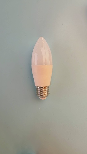 Osram 8W E27, светодиодная, нейтральный белый