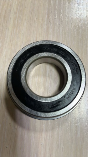 NSK подшипник КПП TM208NX1RX5C3