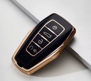 GNG чехол Geely черный/золото черный