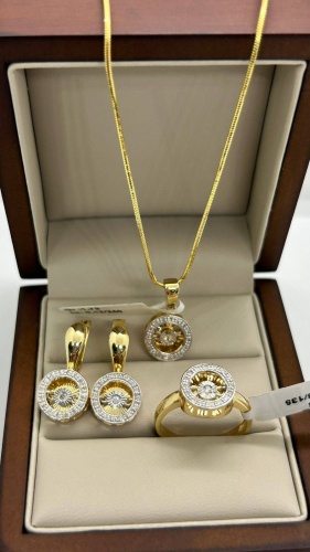 Sandu gold Ct0.38/135 вес 13.5 г золото, бриллиант