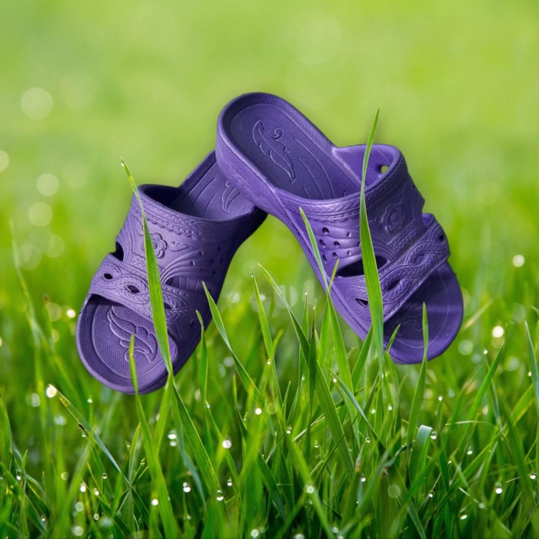 фиолетовый