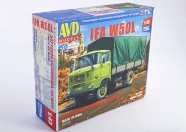 Сборная модель IFA W50L бортовой с тентом