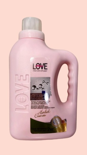 LOVE Парфюмерный гель для стирки Love 2 л