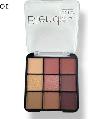 DoDo Girl тени прессованные Blend Nude 01