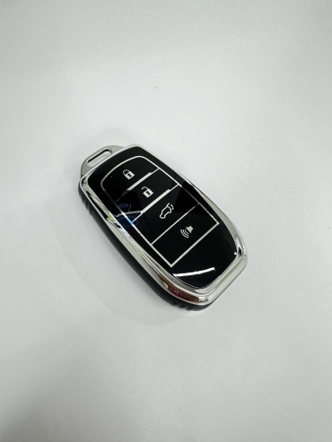 Чехол 940920397 Toyota camry,tlc200/300 черный, серебристый