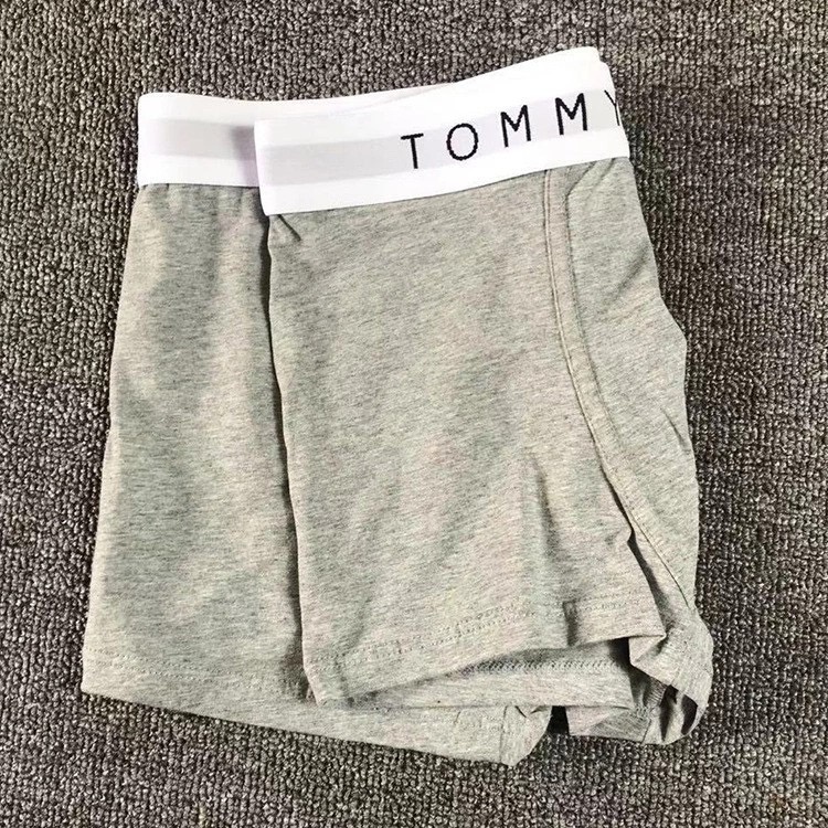 Боксеры белый