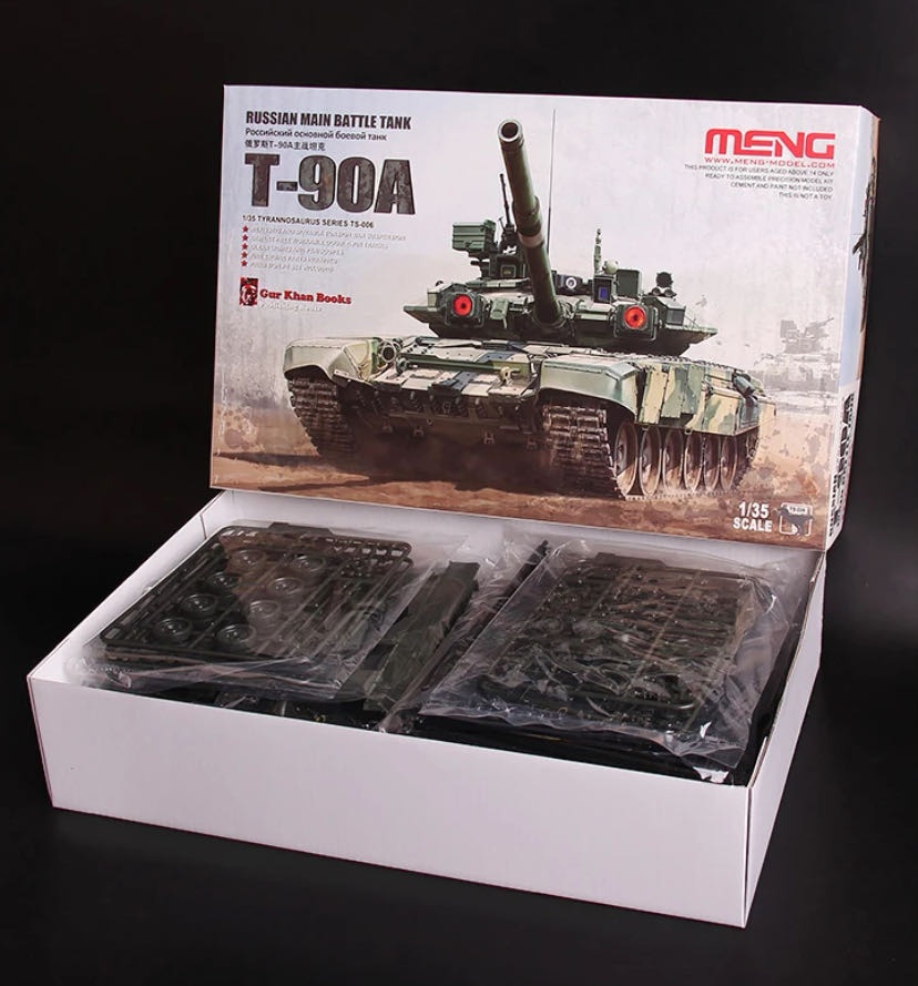 Модель Российский боевой танк T-90A