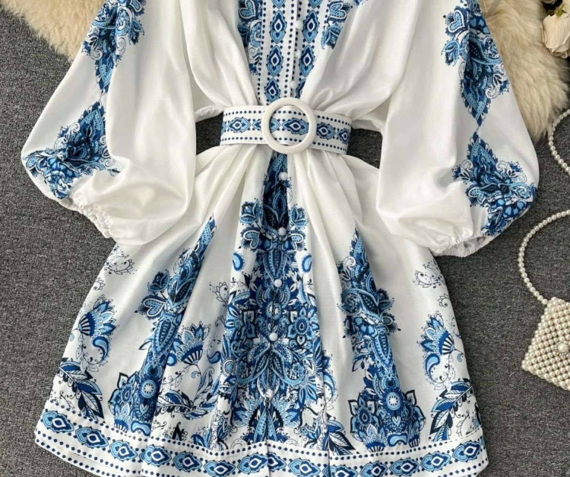 Повседневное платье белый