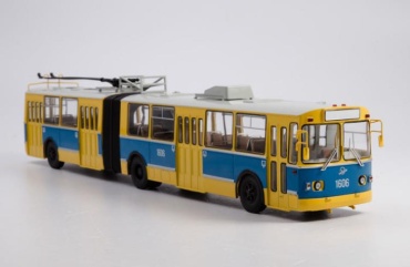 Троллейбус ЗИУ-10